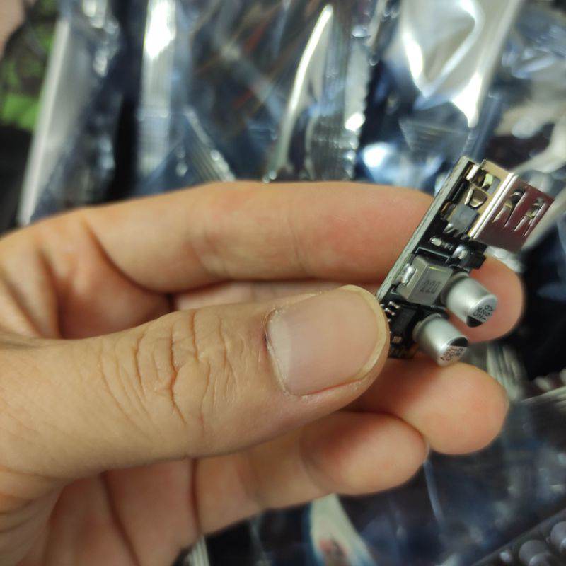 Mạch hạ áp sạc nhanh quick charge 3.0 usb