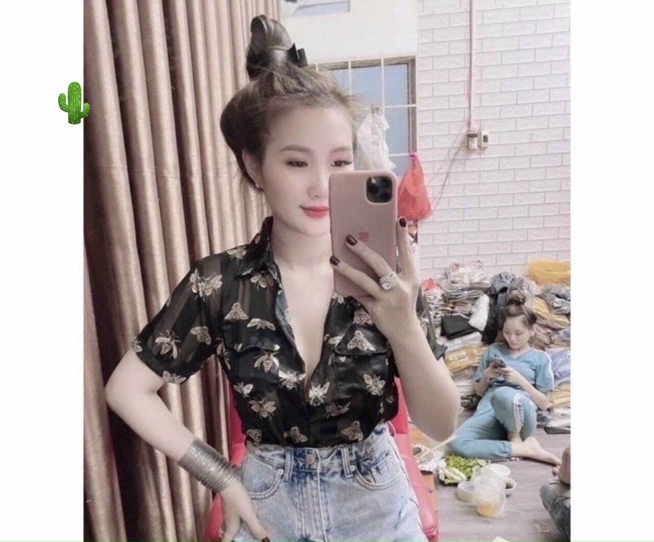 Áo sơ mi voan con ong tay ngắn, voan lụa dệt