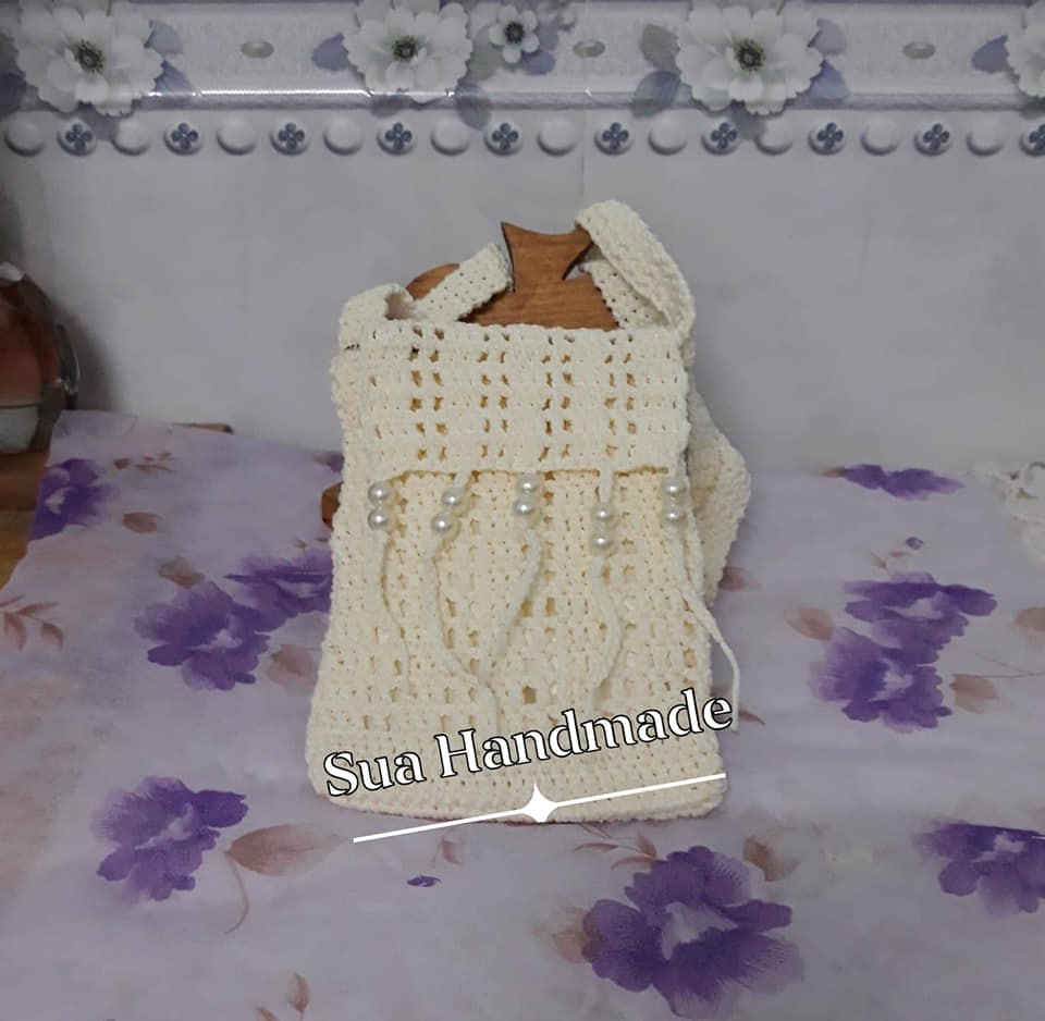 Túi đeo chéo đựng điện thoiạ tiện dụng