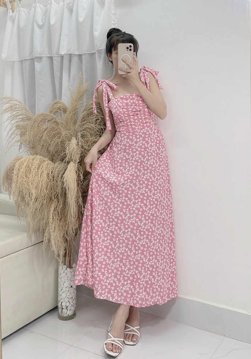 Đầm maxi cột vai vải lụa hoa xếp ly ngực