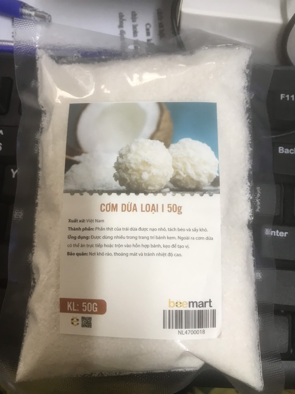 Cơm dừa loại 1 50gr ( beemart )