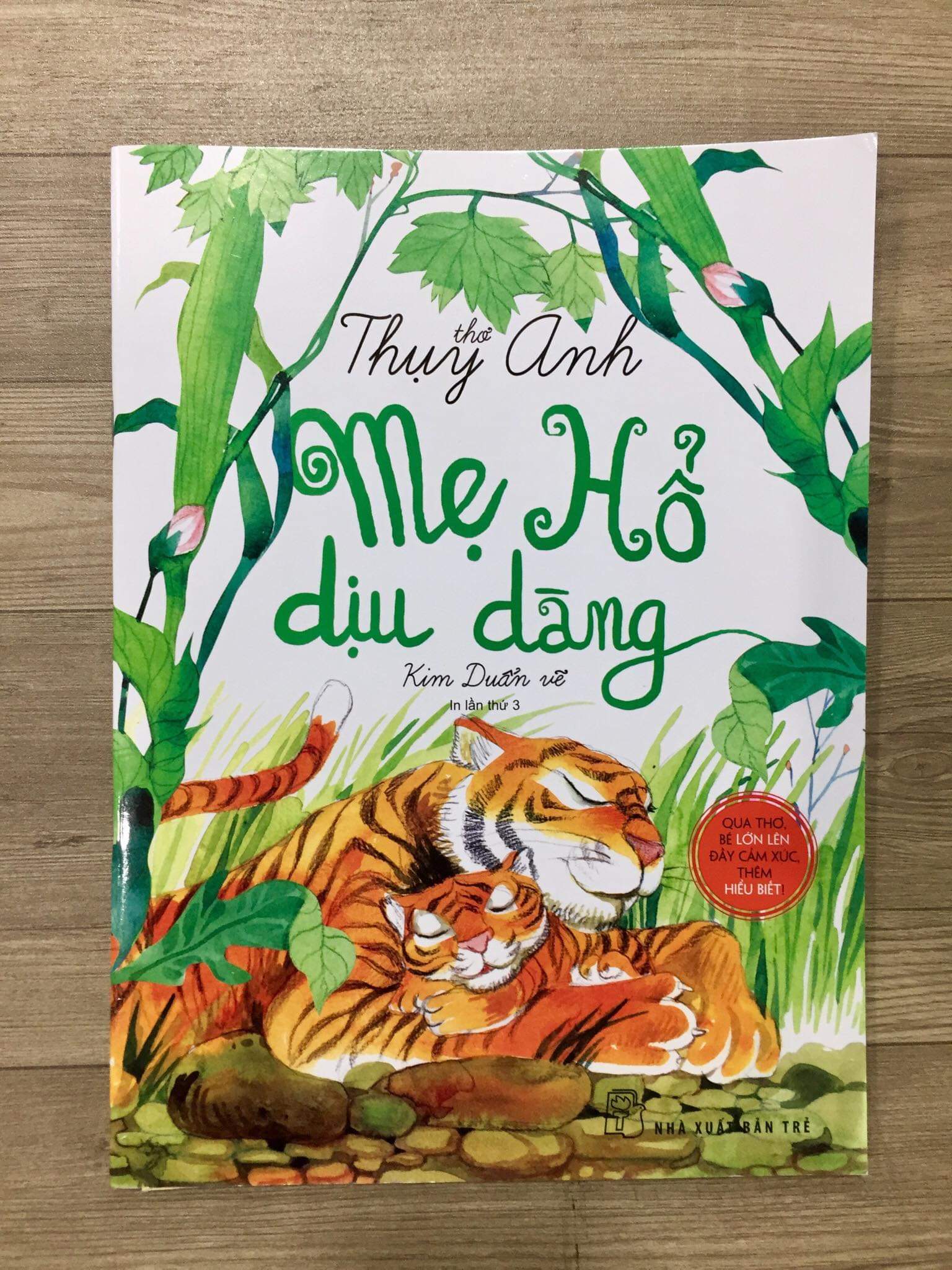 Thơ thụy anh - mẹ hổ dịu dàng