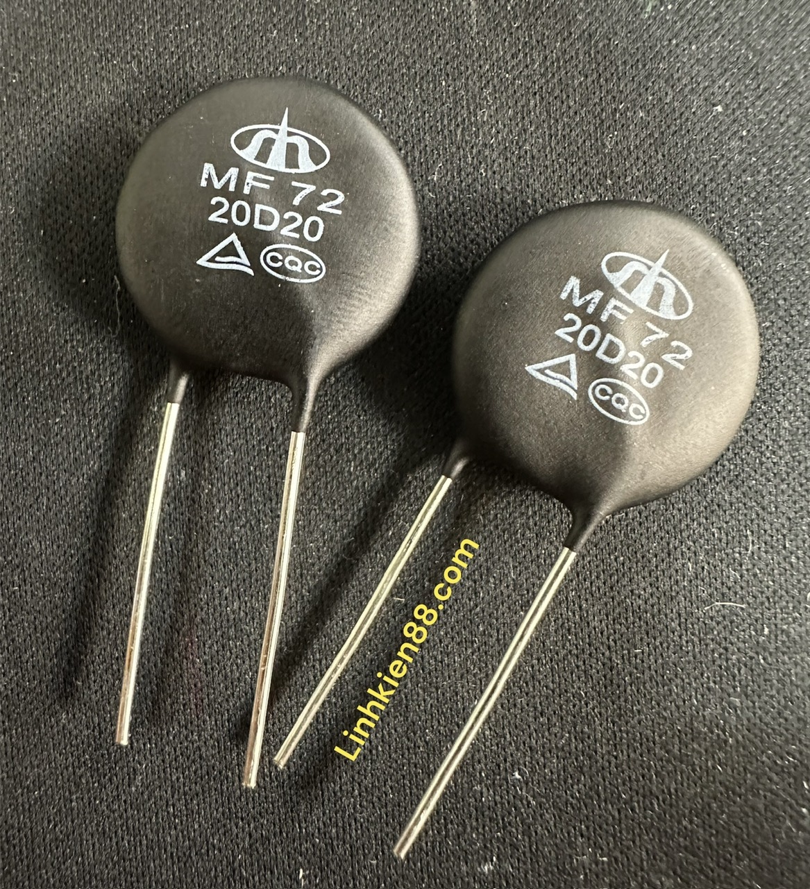 Ntc20d-20 điện trở nhiệt 20d-20 ntc 20d-20 mới