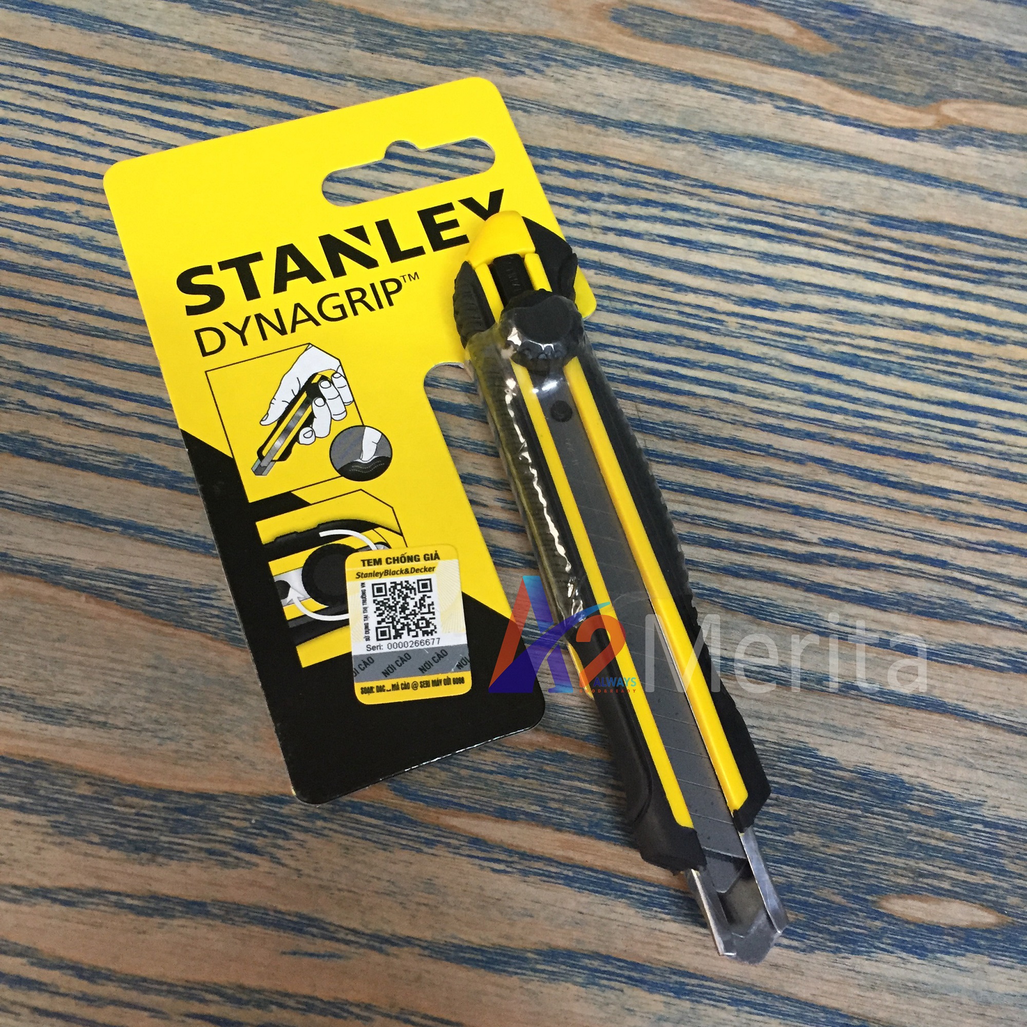 Dao rọc 9mm cán bọc cao su Stanley STHT10409-8