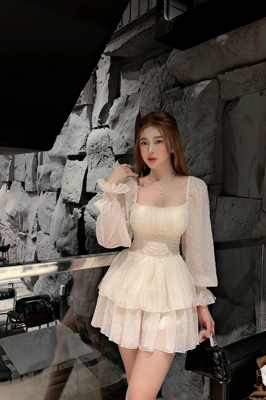 đầm lưới bi có mút