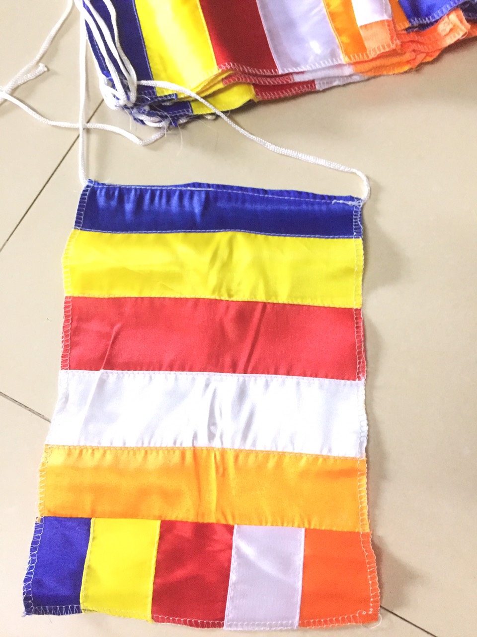 Cờ Dây phật giáo