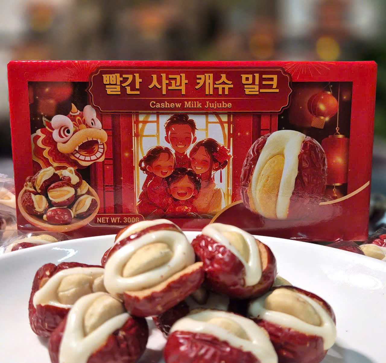Xinjiang Red Apple Camel Milk Cashew Nut Box 300g