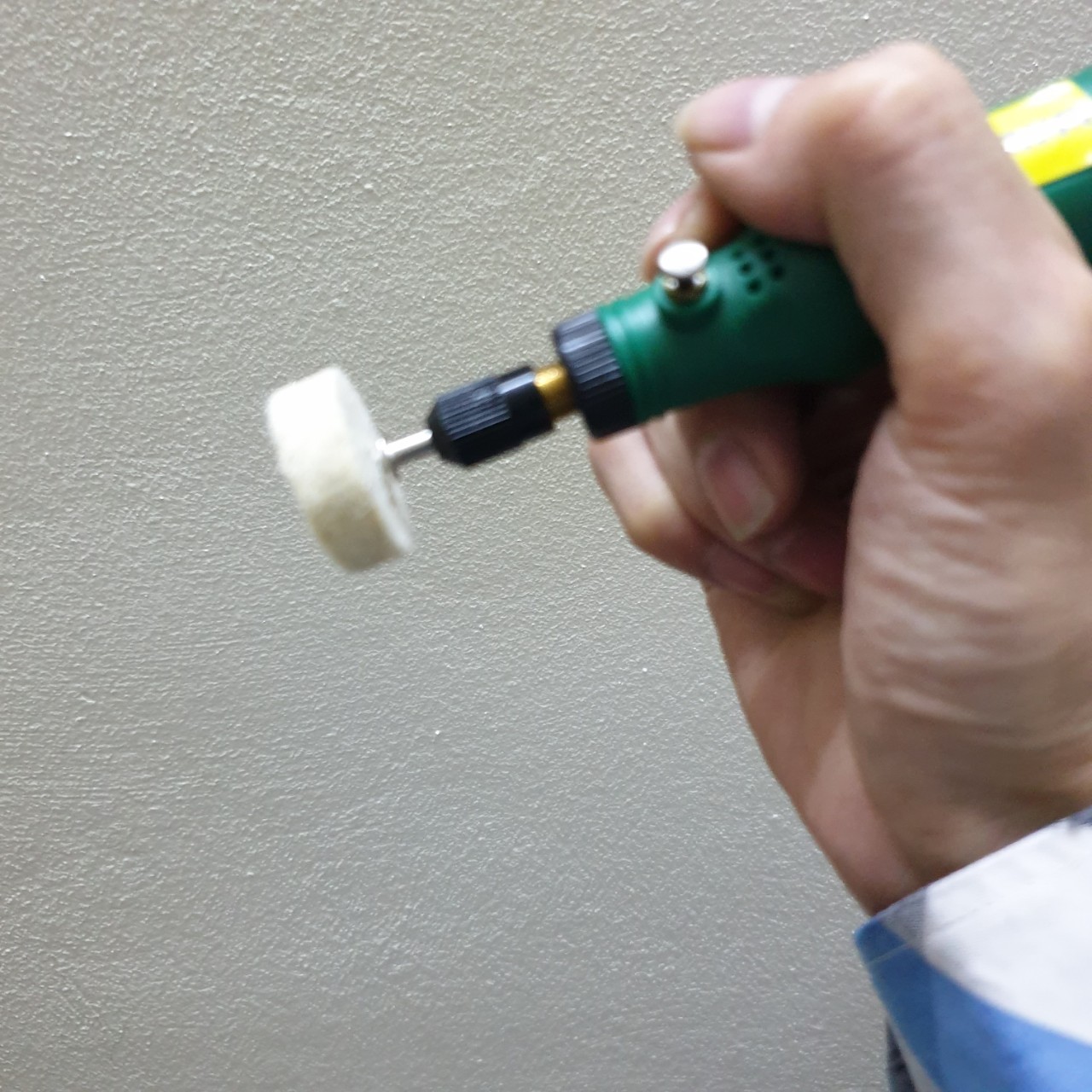 Bông nỉ đánh bóng chân cán cốt 3mm (30 đầu nỉ + 2 lọ bột bóng + 4 cán cốt 3ly)