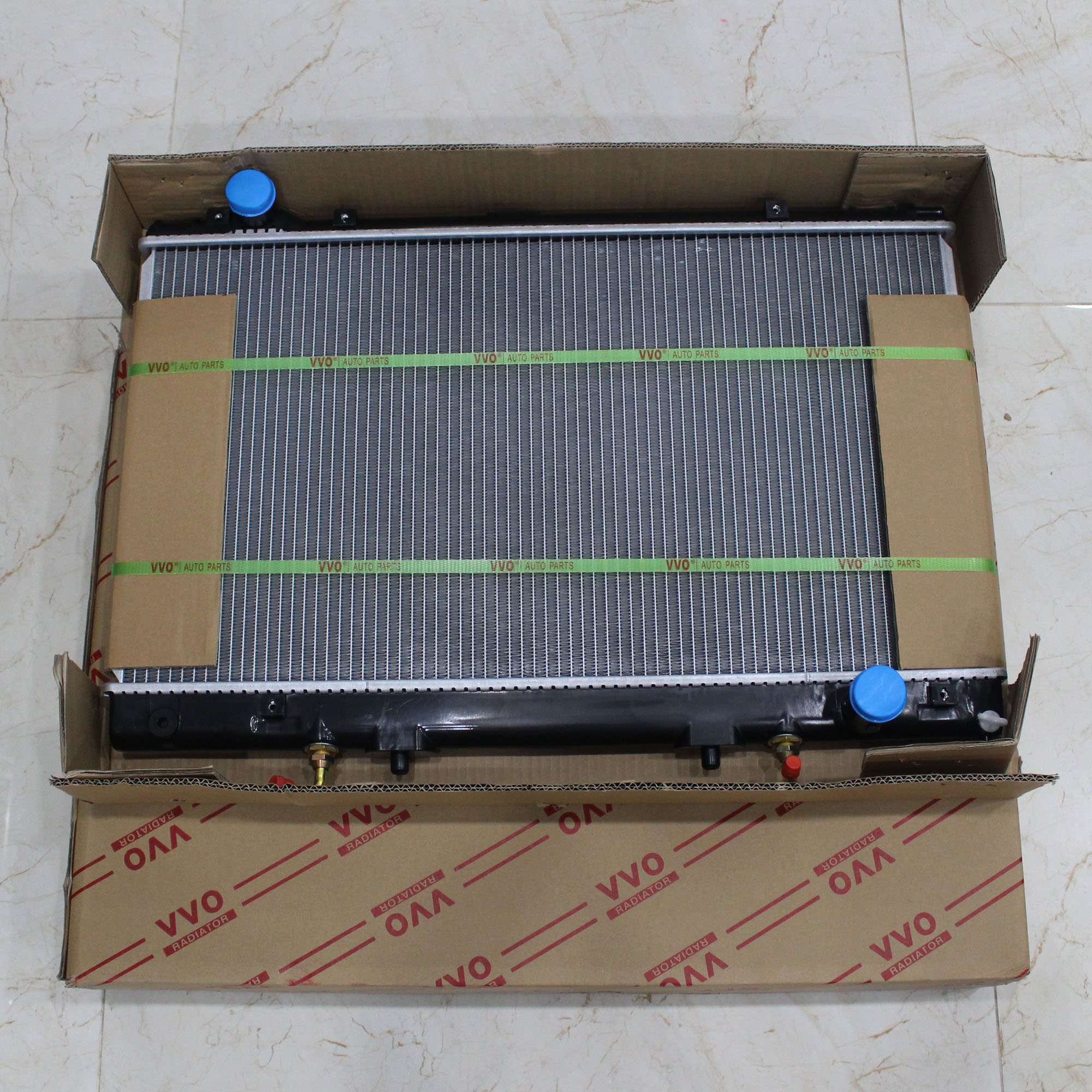 Két nước Lexus LS400, 1995-1998, số tự động, loại dày