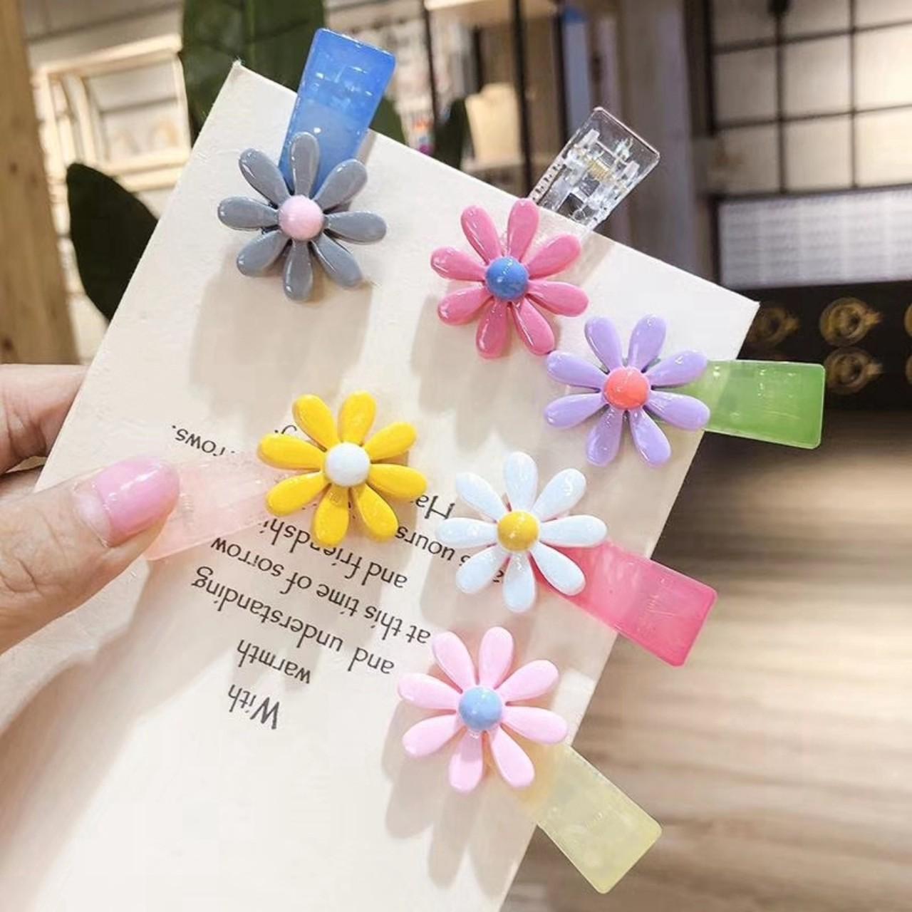 SET 2 KẸP MÁI HOA CÚC