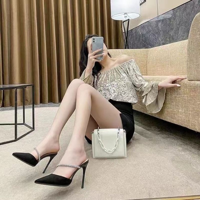 Guốc cao gót nhọn 8 và 10 phân quai xoàn nhỏ xéo da lộn