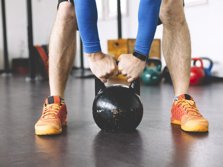 Pro-care black rubber coated kettlebell 8KG