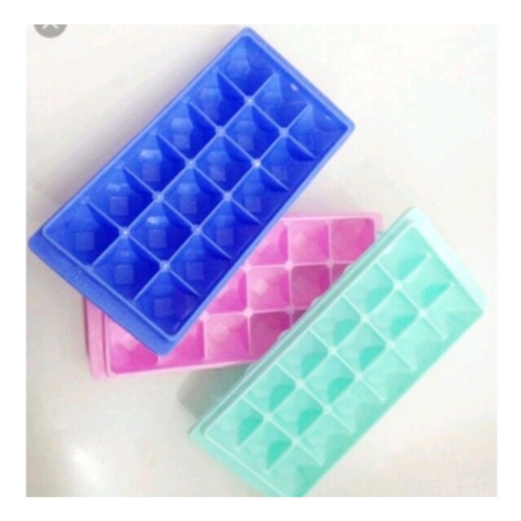 Khay Đá Nhựa 18 Viên Việt Nhật (ma-129)