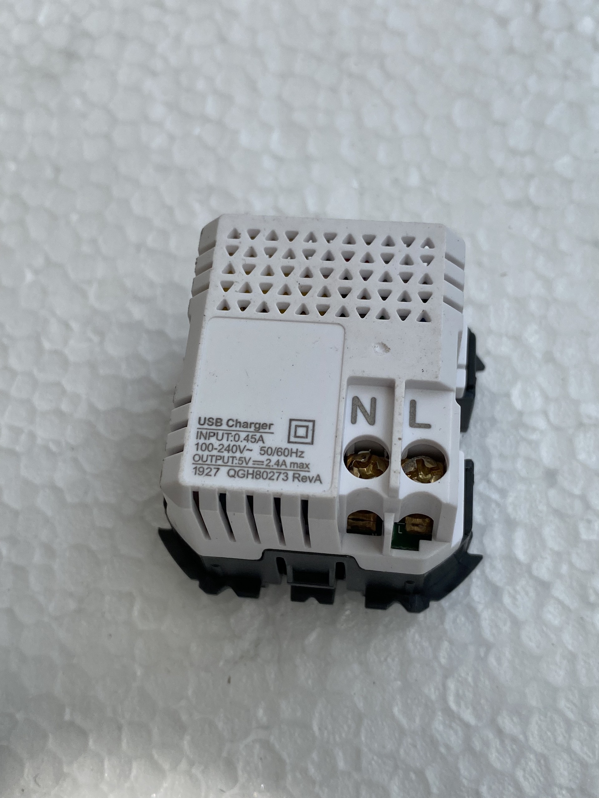 Ổ sạc USB Schneider