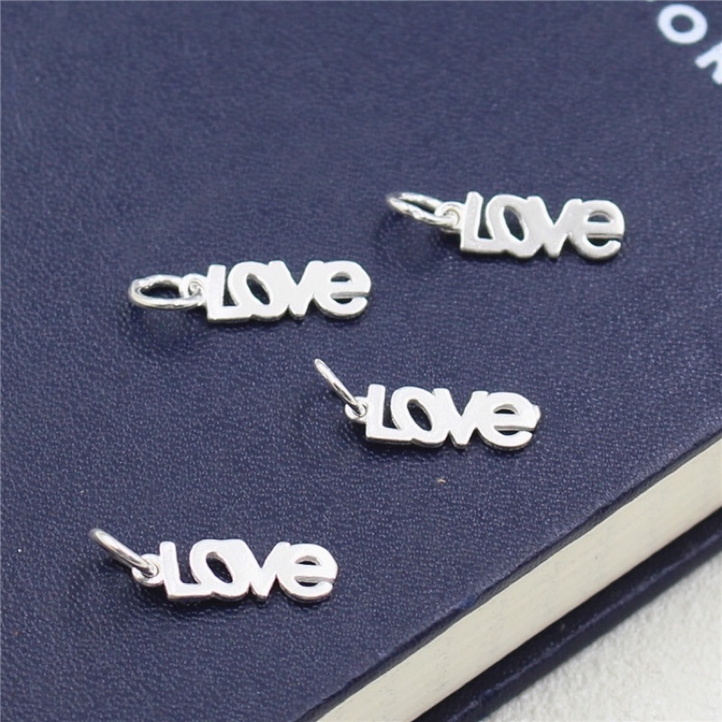 [S925] Charm bạc treo chữ Love - MH168