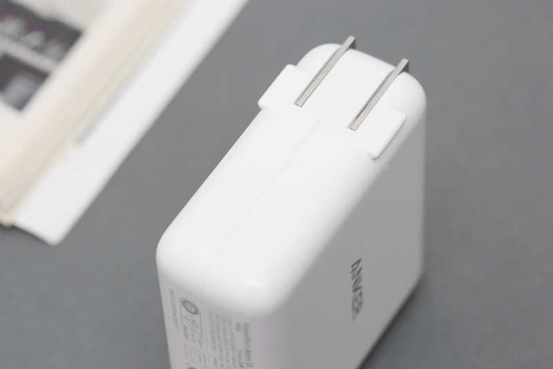 Adapter sạc 2 cổng USB Type C PD 45W Anker PowerPort Atom III A2322