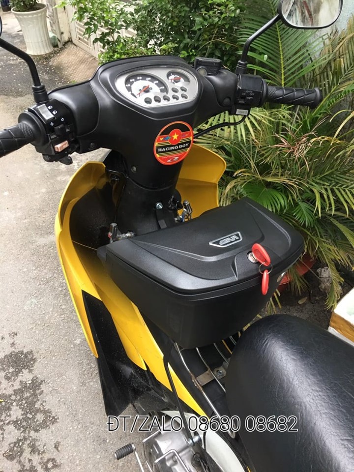 THÙNG GIỮA GIVI G10N + BÁT LẮP CHUẨN CHO JUPITER CÁC ĐỜI
