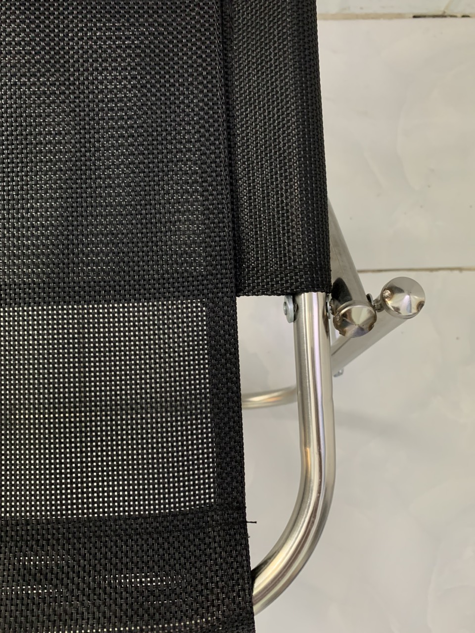 Ghế xếp inox lưới đen DP09