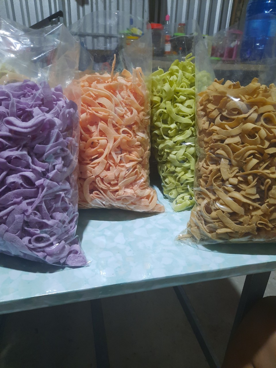 Mứt dừa bánh tẻ 1kg mix vị