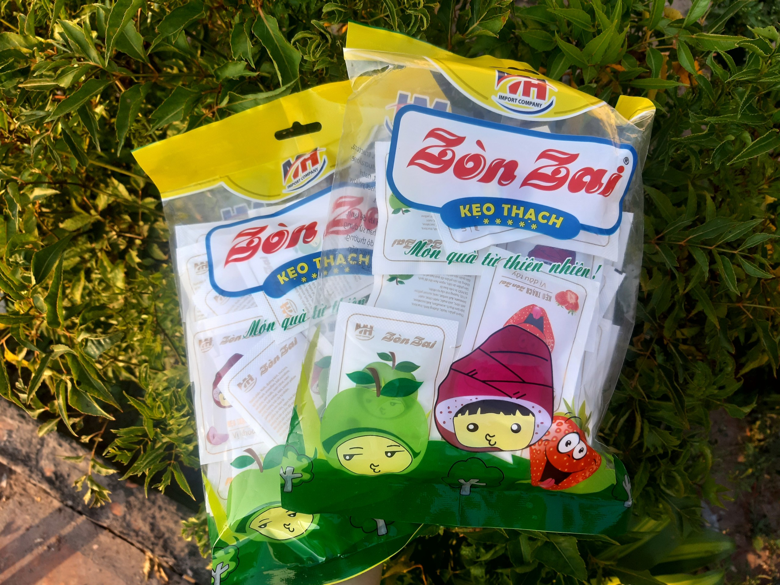 1 bịch  KẸO THẠCH RÂU CÂU Zòn ZAI NGON RẺ