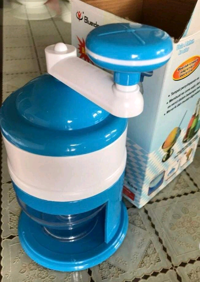 Máy bào đá mini quay bằng tay 1000001140