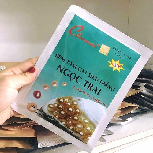 KEM TẮM TRẮNG CÁT SIÊU TRẮNG NGỌC TRAI