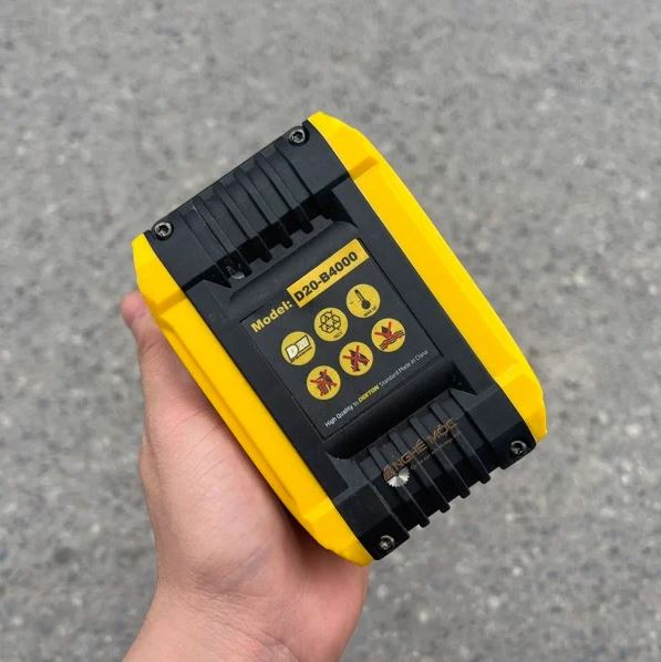 Pin DEKTON 20V 4.0Ah D20-B4000