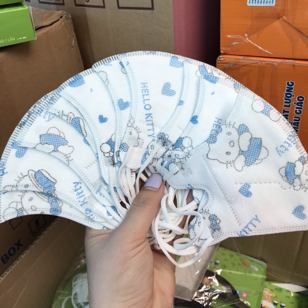 KHẨU TRANG EM BÉ PT 3D mask hộp 10 cái
