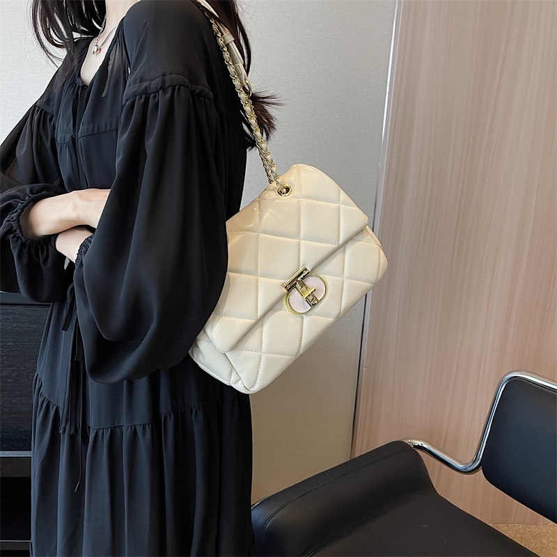 Túi Đeo Chéo Nữ Da Mềm Size 25cm Phong Cách Hàn Quốc