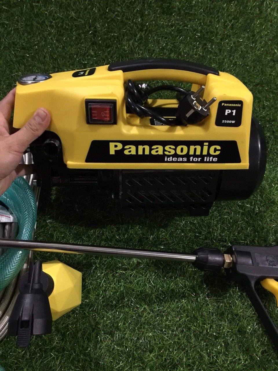 MÁY RỬA XE PANASONIC 2500W