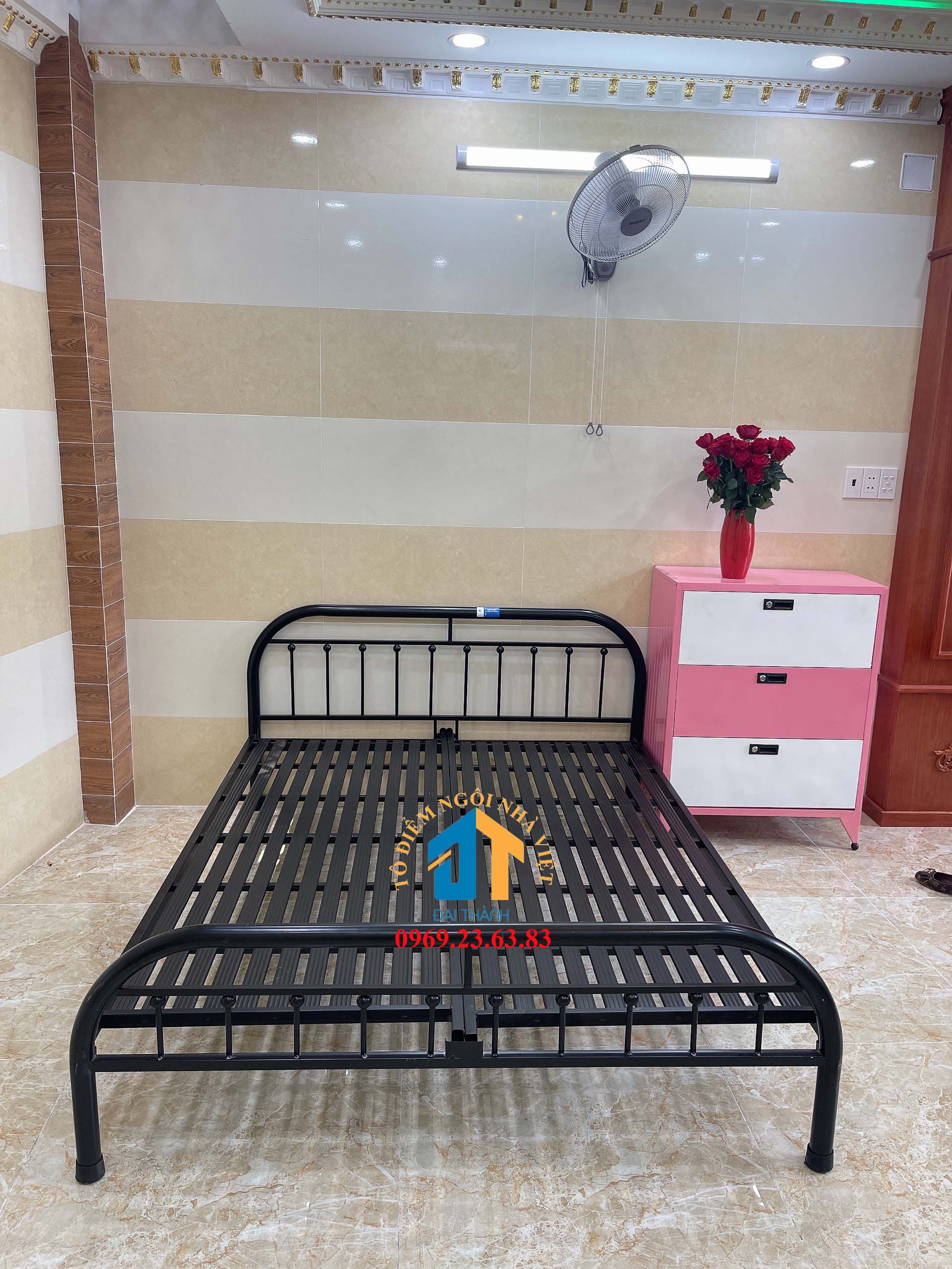 Giường sắt mỹ nghệ 1m8x2m Đại Thành 01