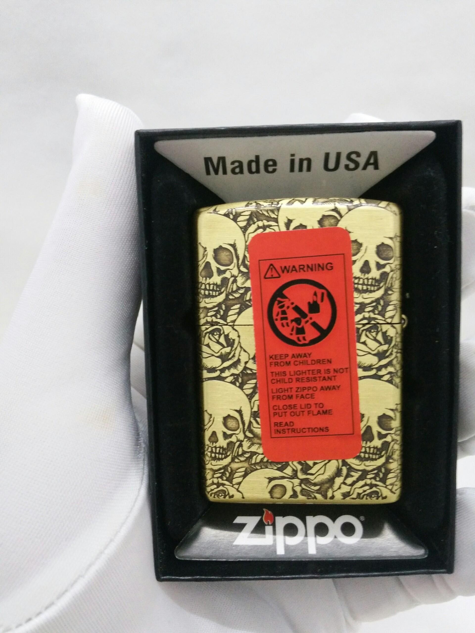 [HCM]Bật Lửa Zippo USA Họa Tiết Đầu Lâu - Ruột Vàng