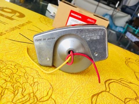 Cóc + đế + chụp đèn hậu cho xe honda 66 -gắn vừa cho xe 67 hay độ chế cub