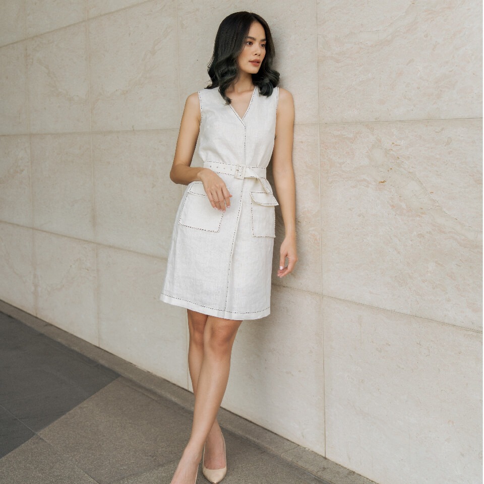 Đầm Linen Kem Stay Classy F2 D405