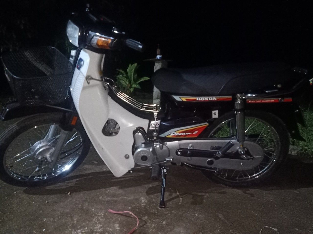 Tem xe DREAM thái lửa zin hàng chính hãng honda