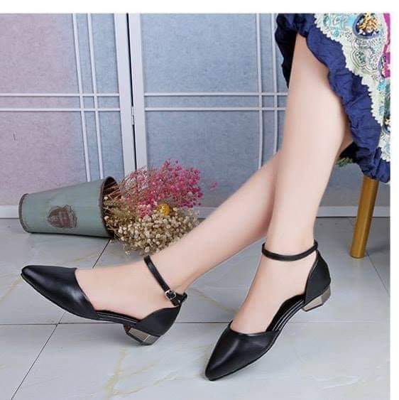 Giày bít mũi da mềm gót cao 3p