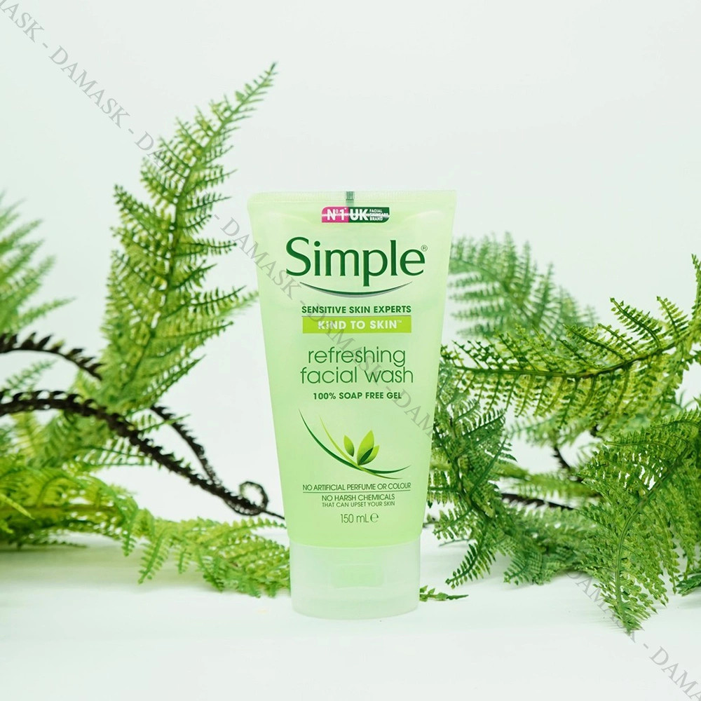 Sữa Rửa Mặt Dịu Nhẹ Simple 150ml