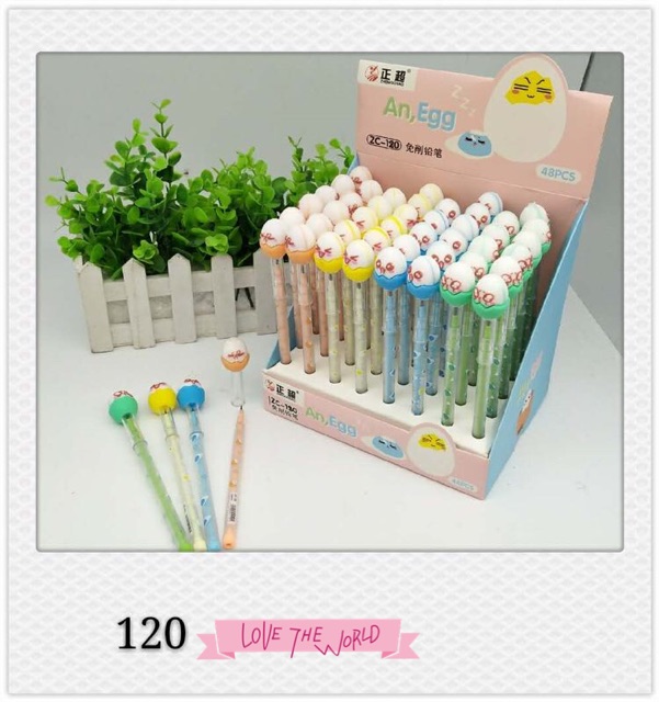 1 Cây bút chì đốt quả trứng cảm xúc