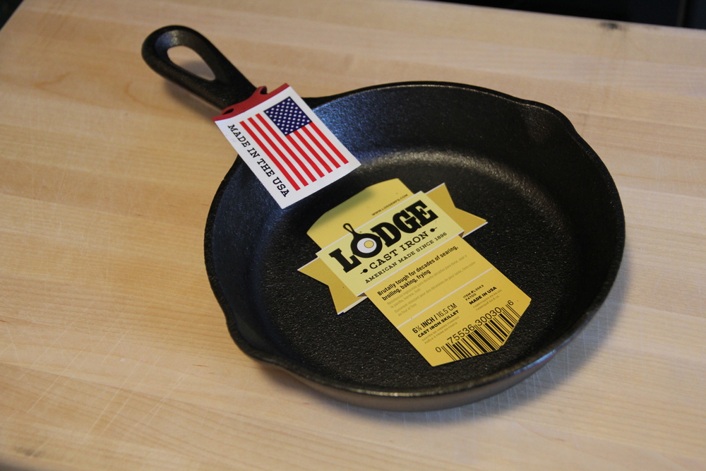 LODGE: Chảo gang thô size 16.5cm