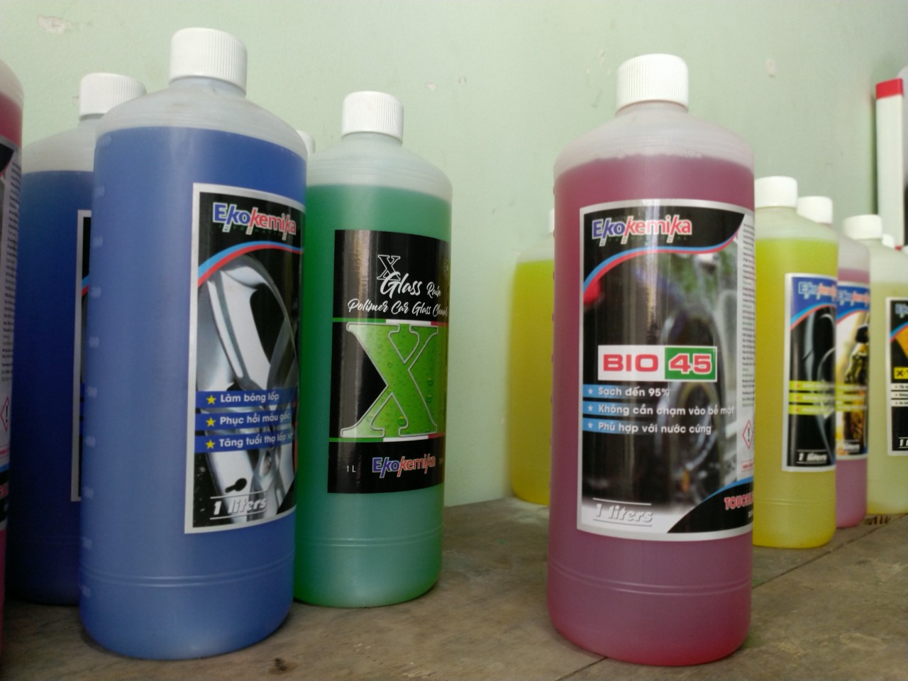 Dung dịch rửa xe không chạm BIO 45 -1L