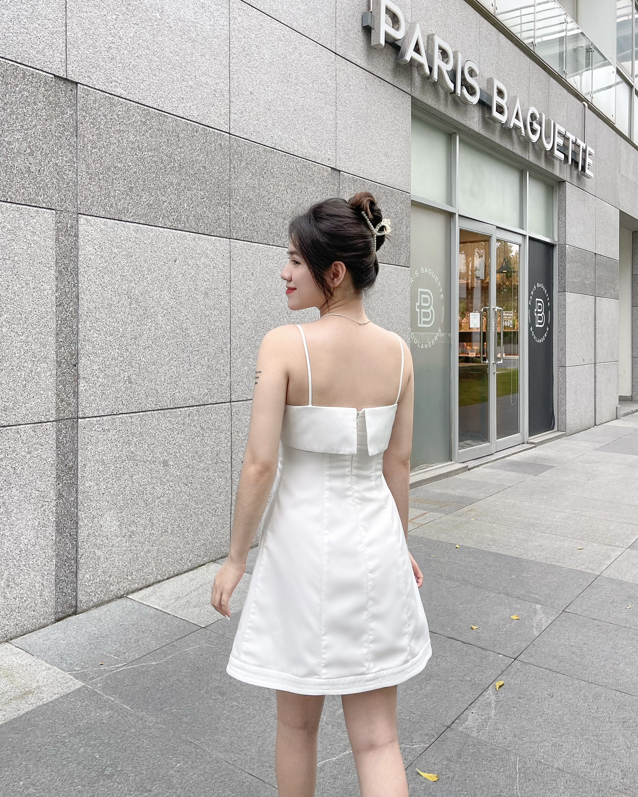 ZAREEN | ĐẦM 2 DÂY DÁNG A DAX54 - TRẮNG