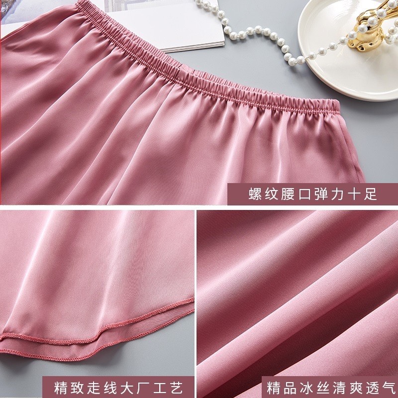 Quần Đùi (Lụa Satin) mềm mát - Mặc nhà hoặc mặc trong váy