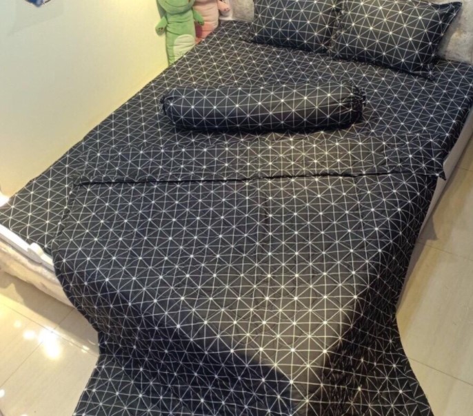 Bộ 1 ga Chun và 2 Vỏ Gối Chất Liệu Cotton Poly Mẫu KẺ BÀN CỜ