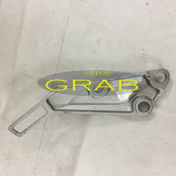 Bát gác chân  xe Wave ZX, Wave 110, Wave Alpha 2002-2006 Bên phải