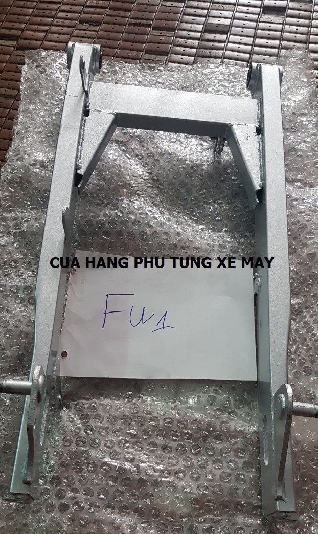 Gấp gắn xe FUTURE 1 bền, đẹp, chắc chắn
