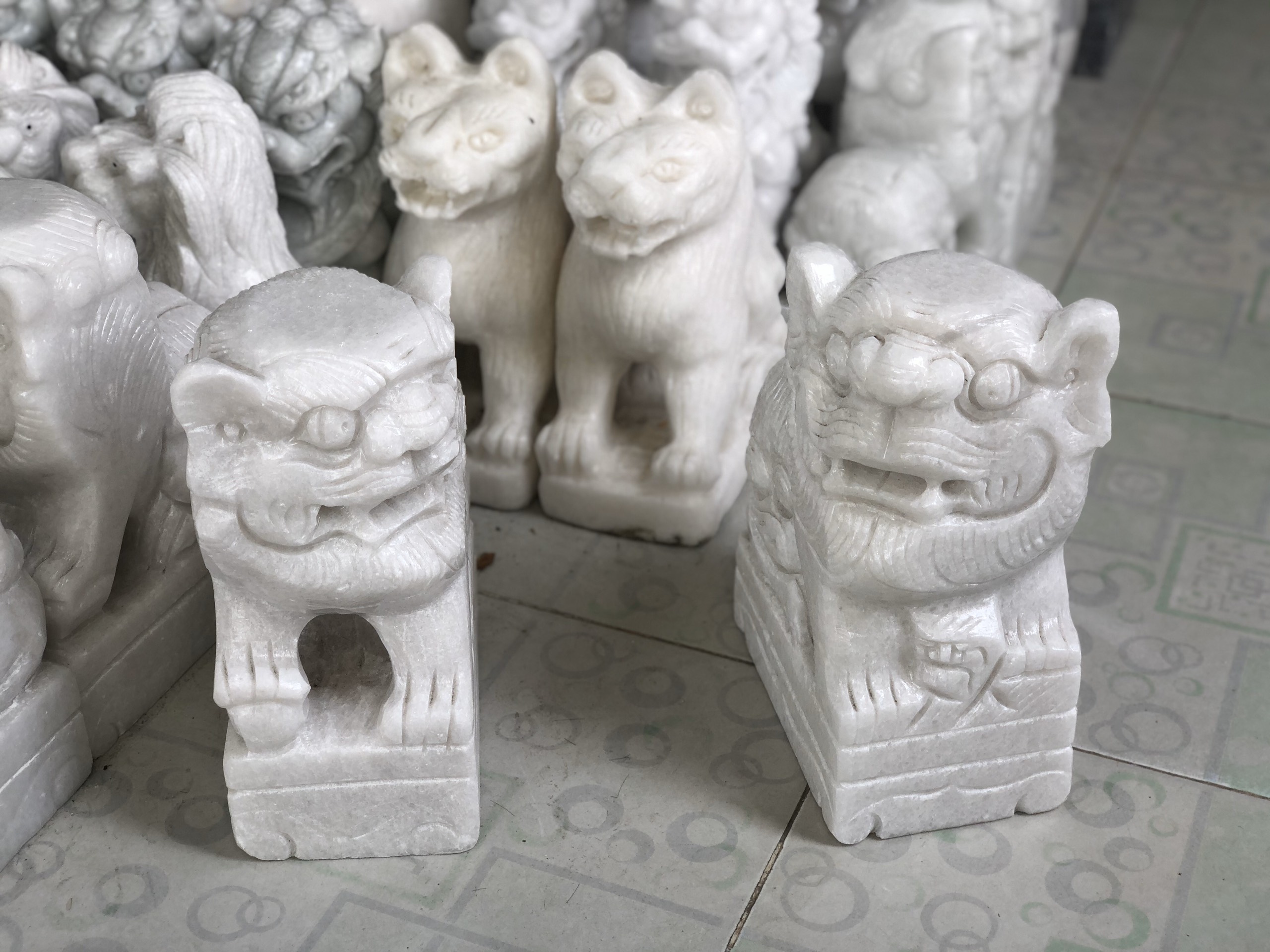 [FreeshipMAX] cặp lân đá non nước cao 30cm