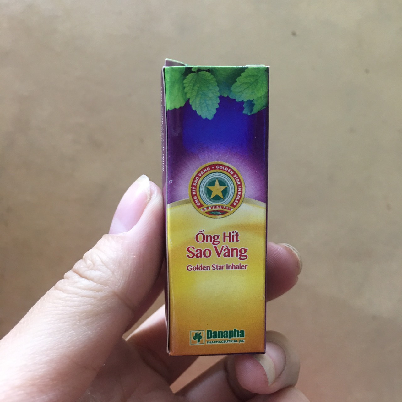 Ống hít thông mũi Sao Vàng - Thông mũi nhanh, giúp dễ thở 1 ống