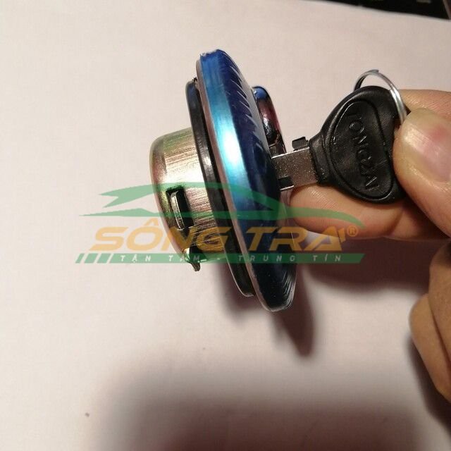 Nắp bình xăng suzuki 500kg nắp xăng su cóc