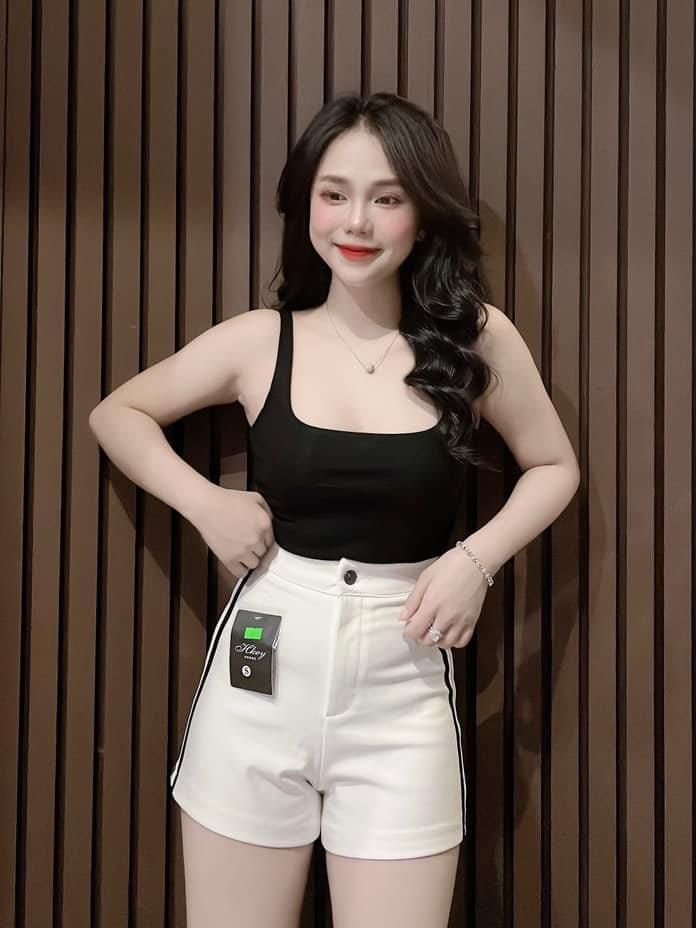 Quần Short nữ UMI lưng cao co giãn ( ba sọc hông )