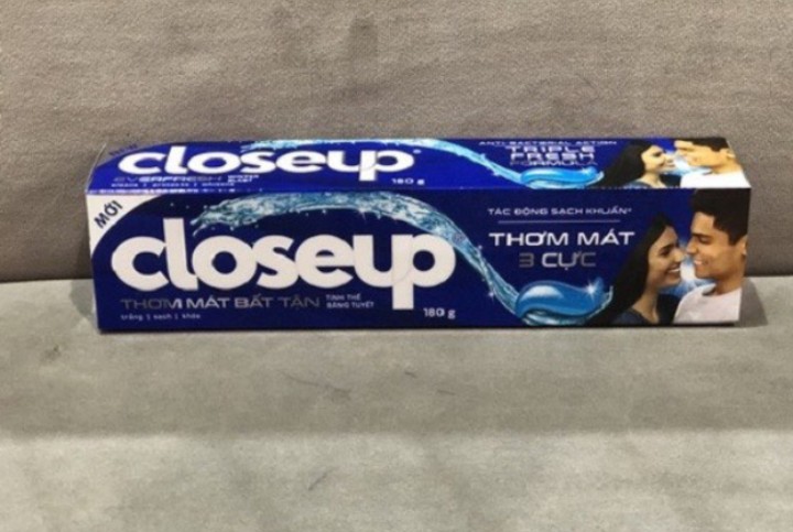 KEM ĐÁNH RĂNG CLOSEUP CÁC LOẠI